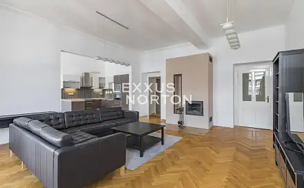 Pronájem bytu 4+kk 144 m²