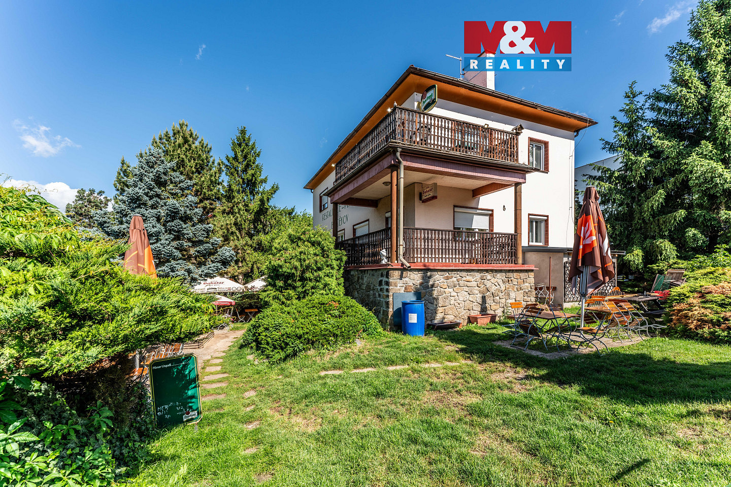 Prodej restaurace 318 m²