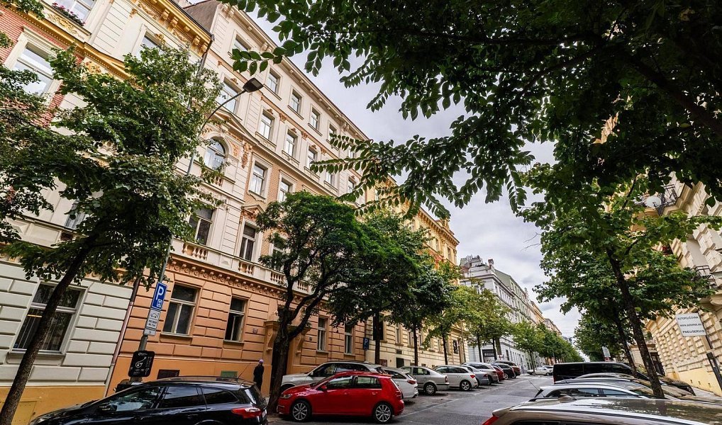 Prodej bytu 3+1 117 m², Praha – náhled fotky 34
