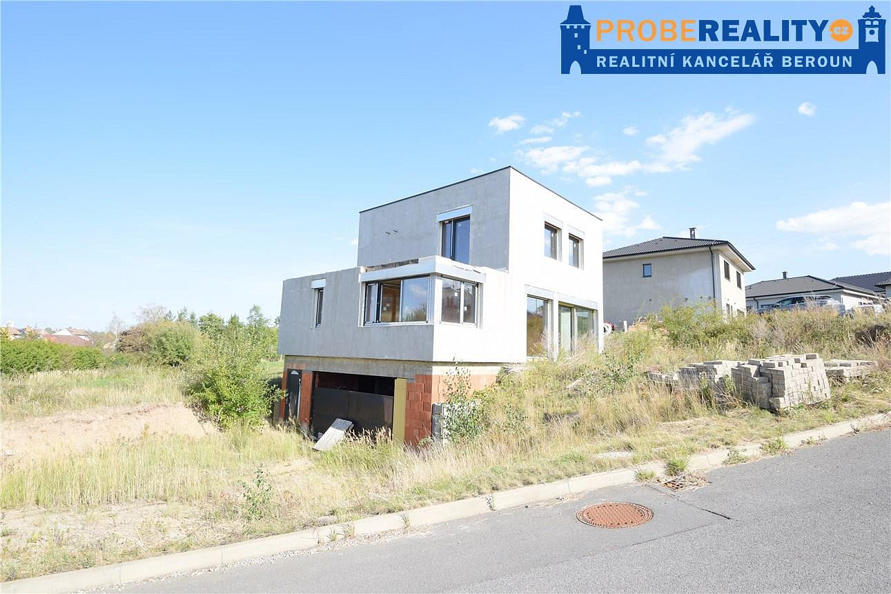 Prodej domu 257 m² s pozemkem 678 m² – fotografie 3