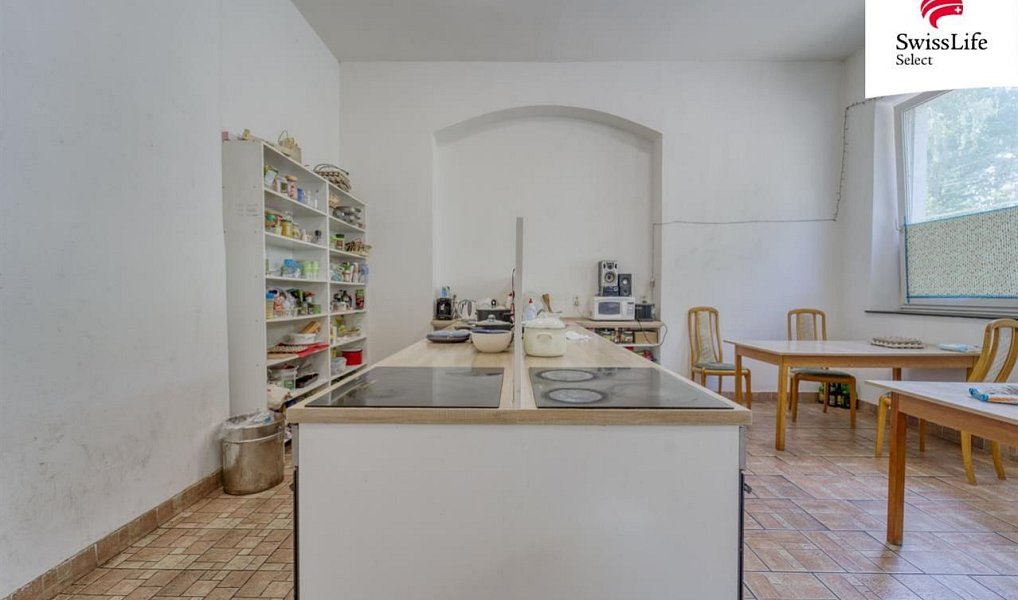 Prodej domu 479 m² s pozemkem 1 542 m², Tachov – náhled fotky 7