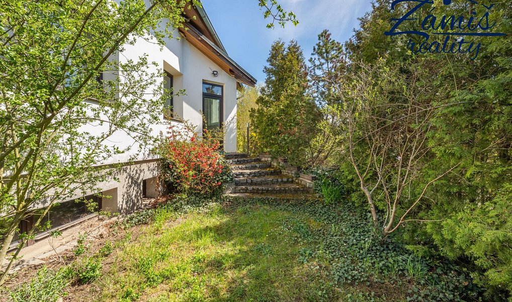 Prodej domu 278 m² s pozemkem 1 322 m², Nespeky – náhled fotky 53