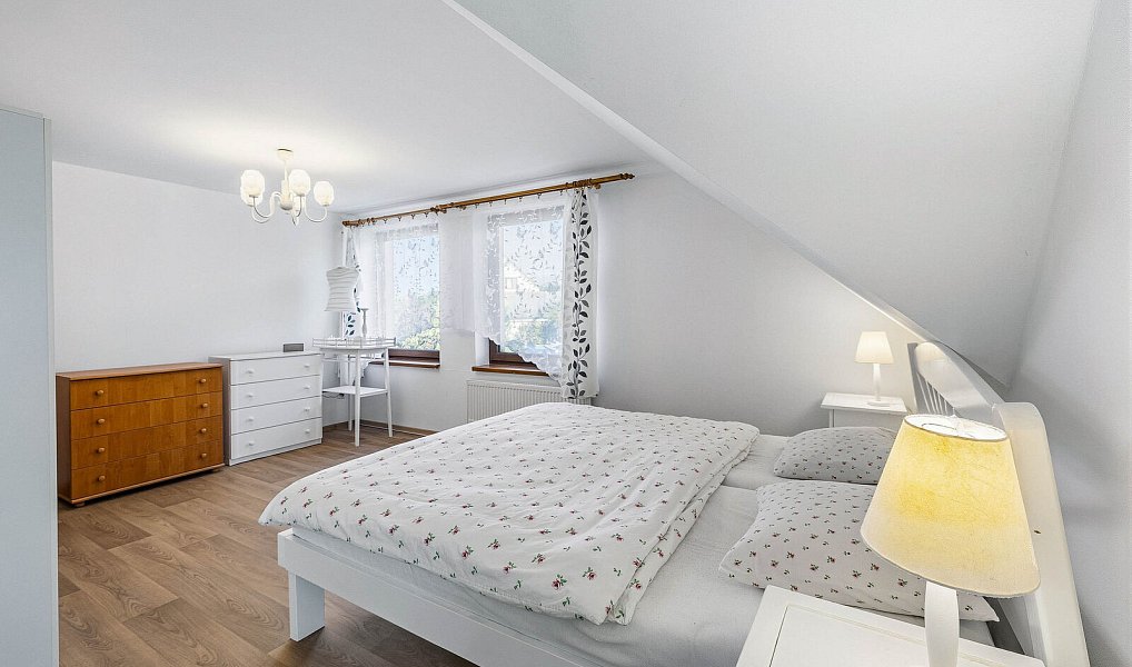 Prodej domu 212 m² s pozemkem 845 m², Záhoří – náhled fotky 27