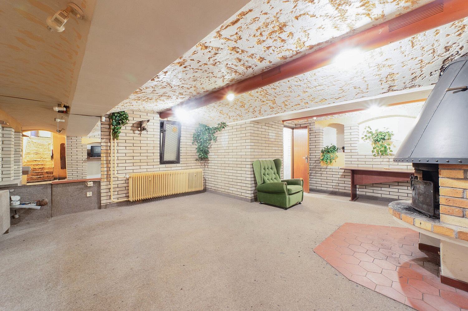 Pronájem obchodních prostor 150 m² — photo 4