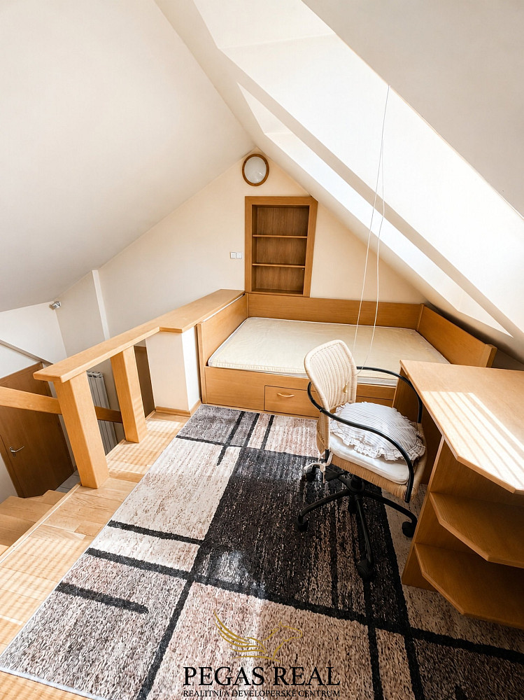 Pronájem bytu 3+kk 100 m² – fotografie 5