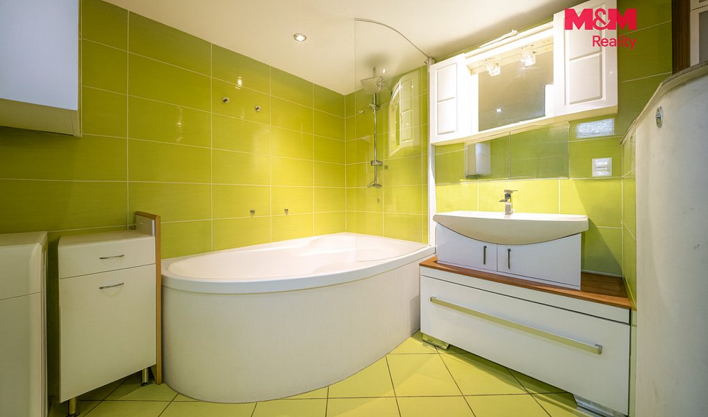 Prodej domu 203 m² s pozemkem 654 m², Hostivice – náhled fotky 14