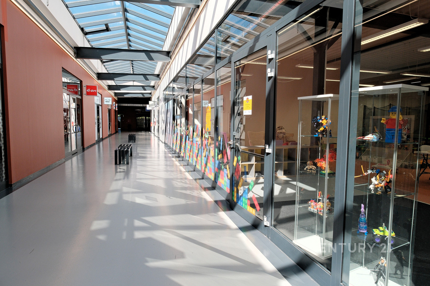 Pronájem obchodních prostor 208 m² – fotografie 3