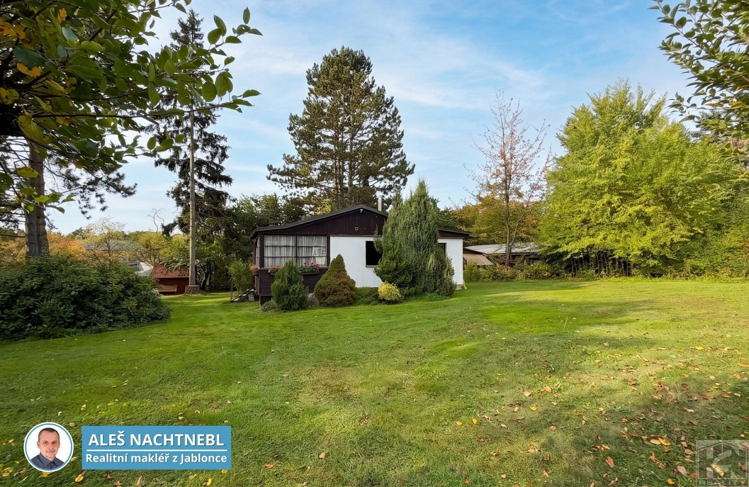 Prodej stavebního pozemku 1 155 m² – fotografie 3