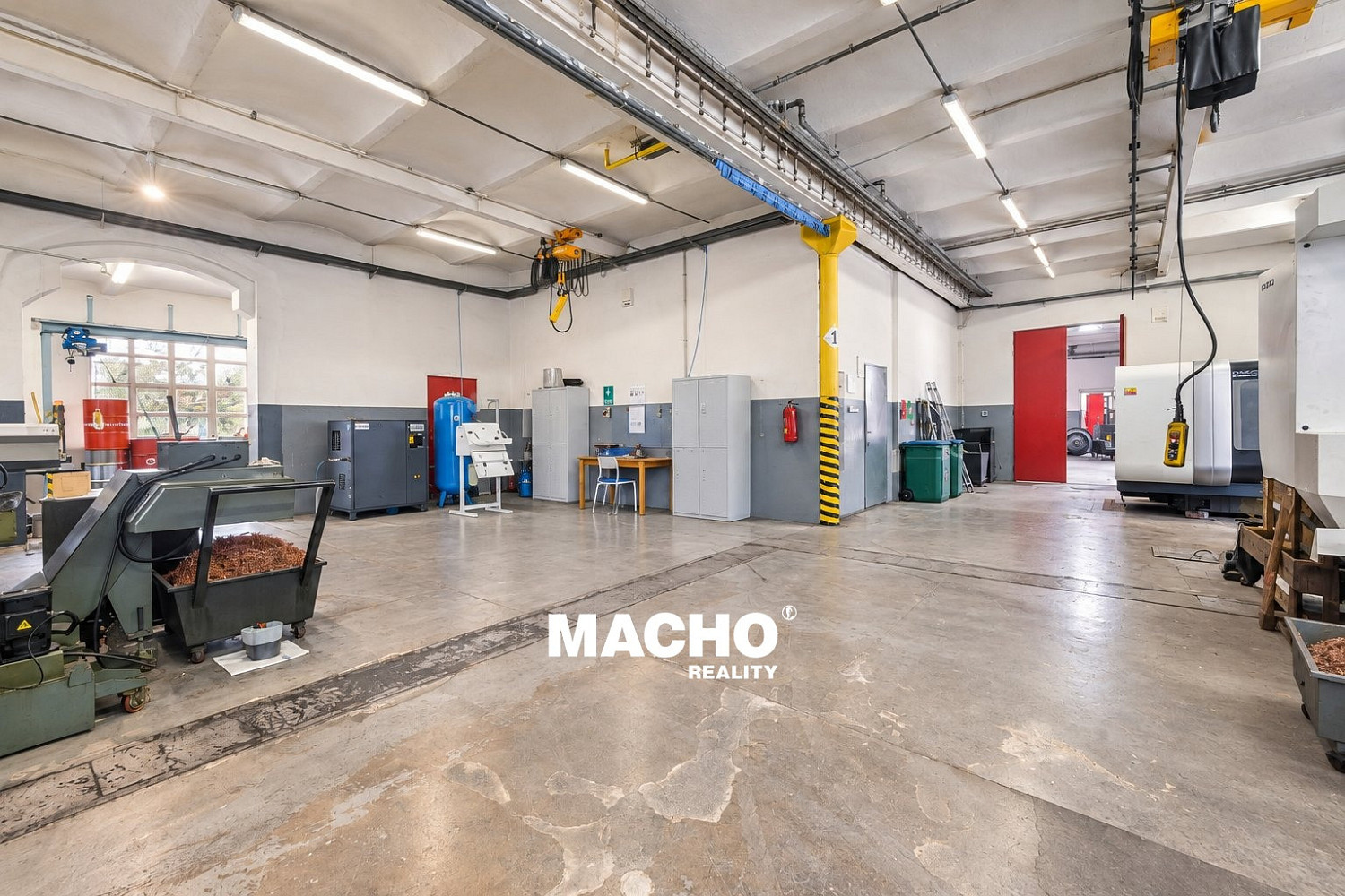 Pronájem výrobních prostor 400 m² – fotografie 3