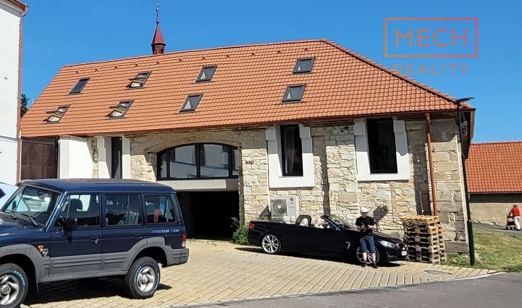 Pronájem bytu 3+kk 63 m², Třebenice – náhled fotky 2
