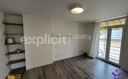Pronájem bytu 1+1 38 m², Zlín - Prštné