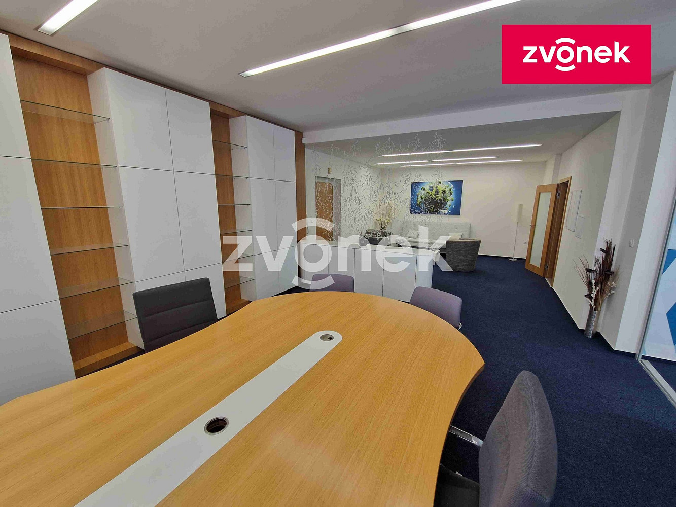 Pronájem kanceláře 100 m² – fotografie 3