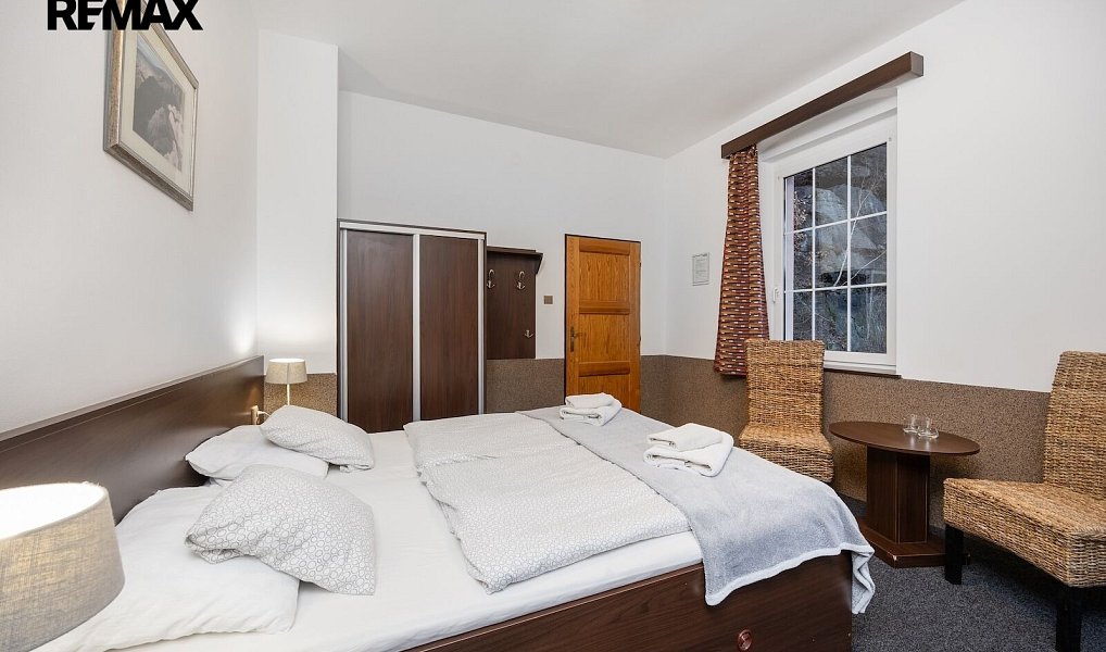 Prodej ubytovacího objektu 435 m², Hřensko – náhled fotky 26