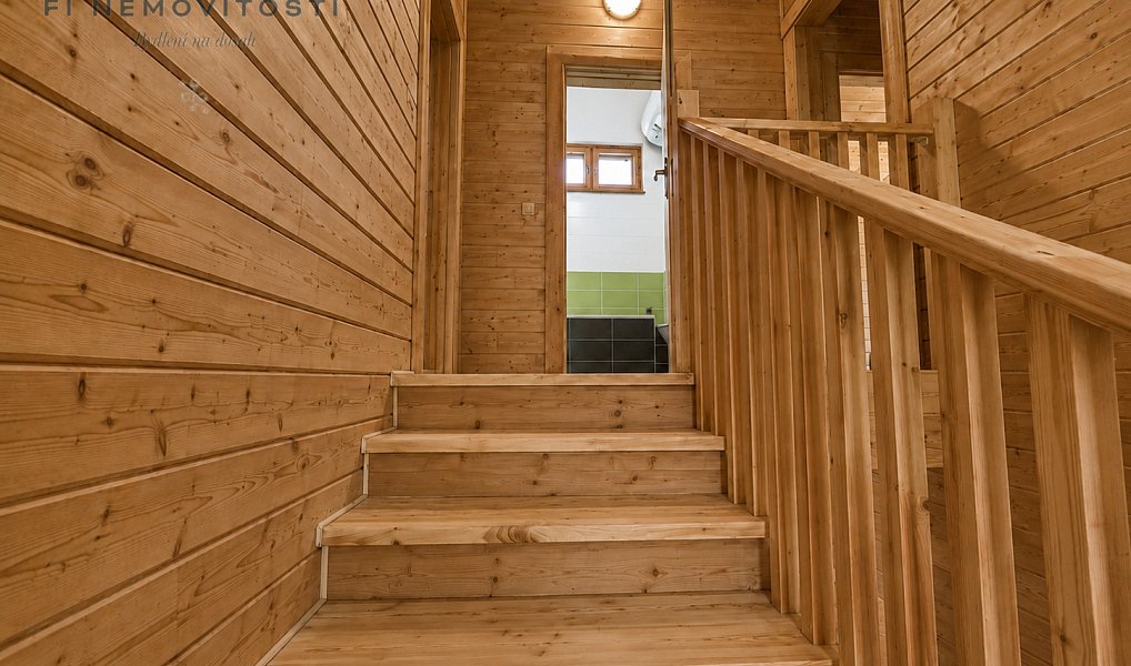 Prodej domu 145 m² s pozemkem 1 148 m², Dolní Lochov – náhled fotky 11