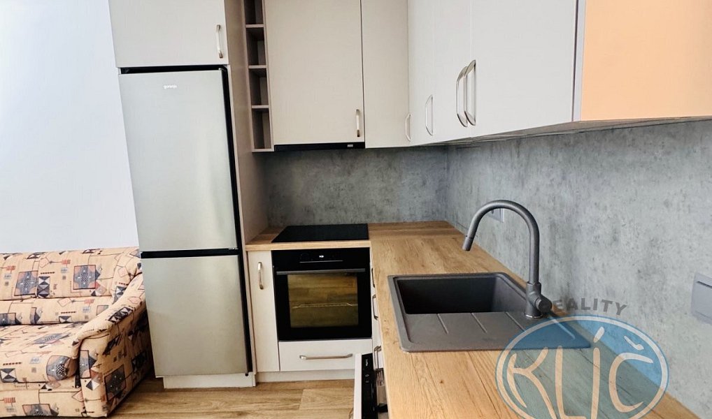 Pronájem bytu 2+kk 40 m², Tábor – náhled fotky 3