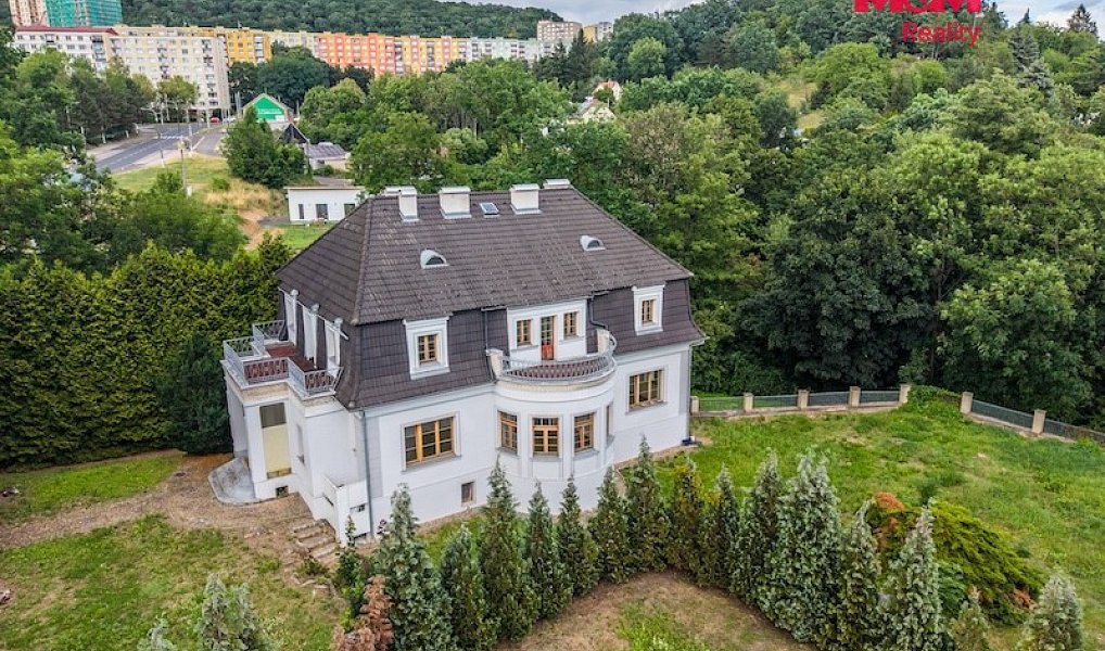 Prodej domu 445 m² s pozemkem 2 906 m², Ústí nad Labem – náhled fotky 2