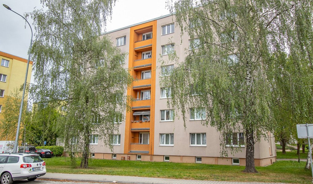 Prodej bytu 3+1 75 m², Klatovy – náhled fotky 3