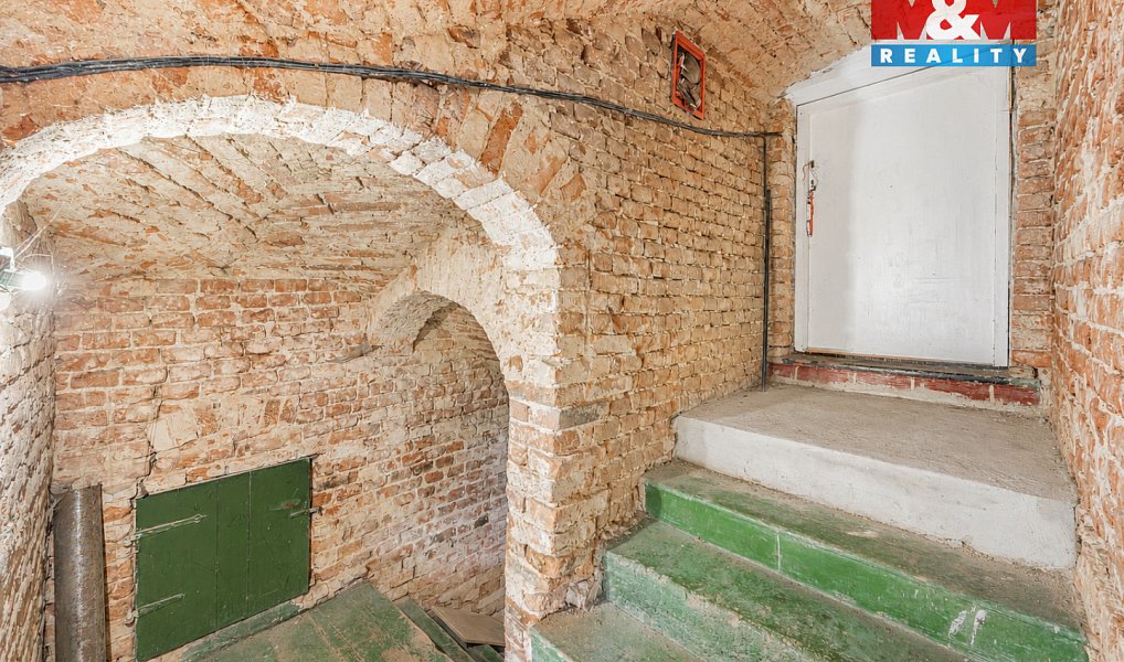 Prodej domu 380 m² s pozemkem 3 133 m², Martínkovice – náhled fotky 6