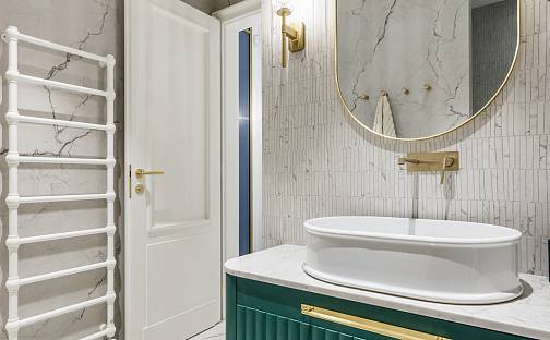 Prodej bytu 1+kk 54 m², Dlouhá, Praha 1 - Staré Město