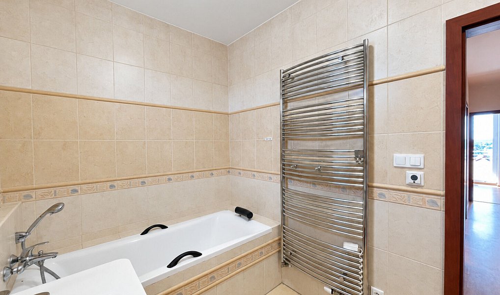 Prodej bytu 4+kk 100 m², Praha – náhled fotky 18