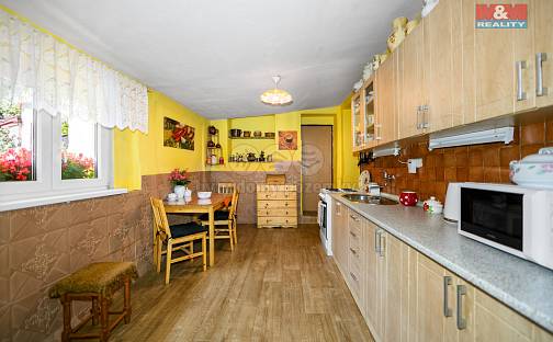 Prodej domu 65 m² s pozemkem 266 m², Bitozeves, okres Louny