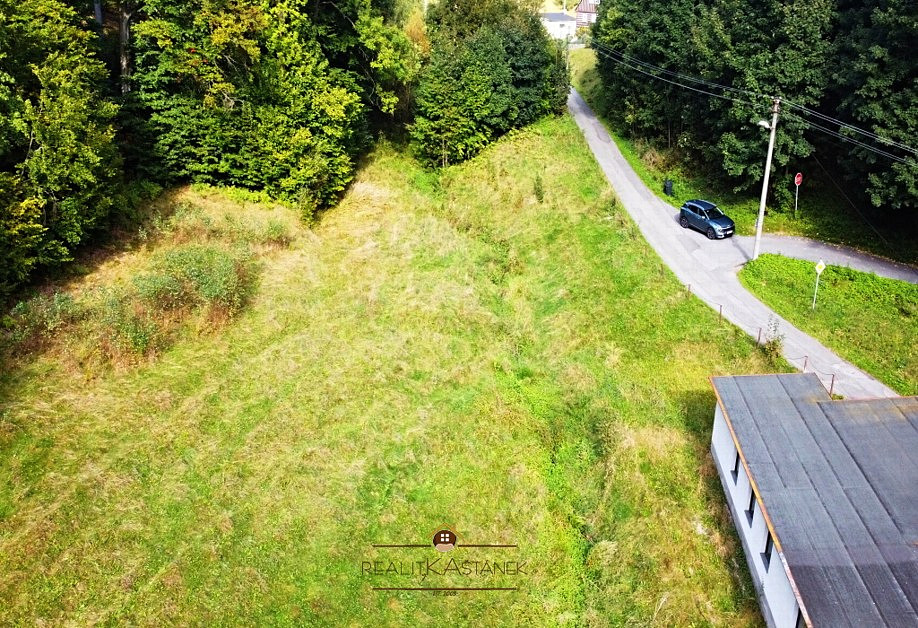 Prodej stavebního pozemku 2 000 m² - Widok 3