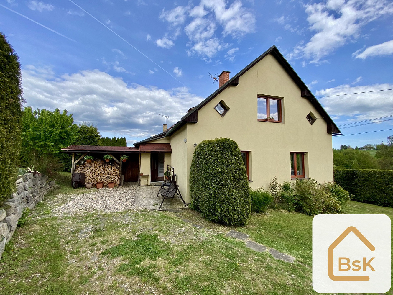 Prodej domu 125 m² s pozemkem 997 m² — photo 2
