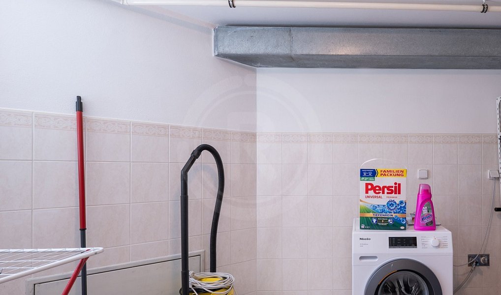 Prodej domu 340 m² s pozemkem 1 147 m², Tábor – náhled fotky 53
