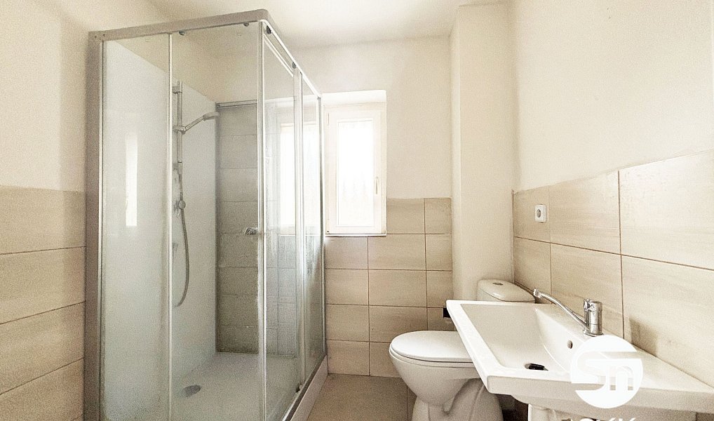 Pronájem bytu 3+1 67 m², Dobrovice – náhled fotky 9