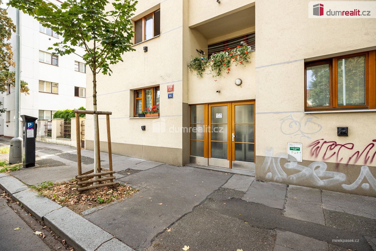 Prodej bytu 2+1 44 m² – fotografie 2