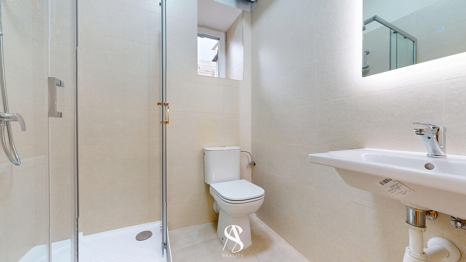 Pronájem kanceláře 24 m² — photo 3