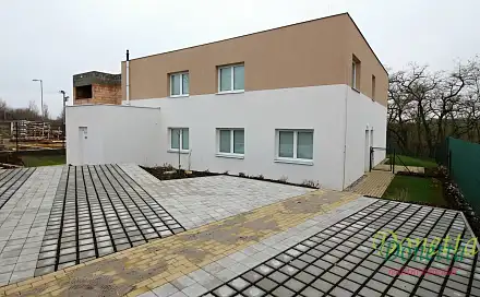 Pronájem bytu 3+kk 77 m²