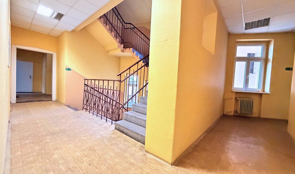 Prodej kanceláře 983 m², Milevsko – náhled fotky 12