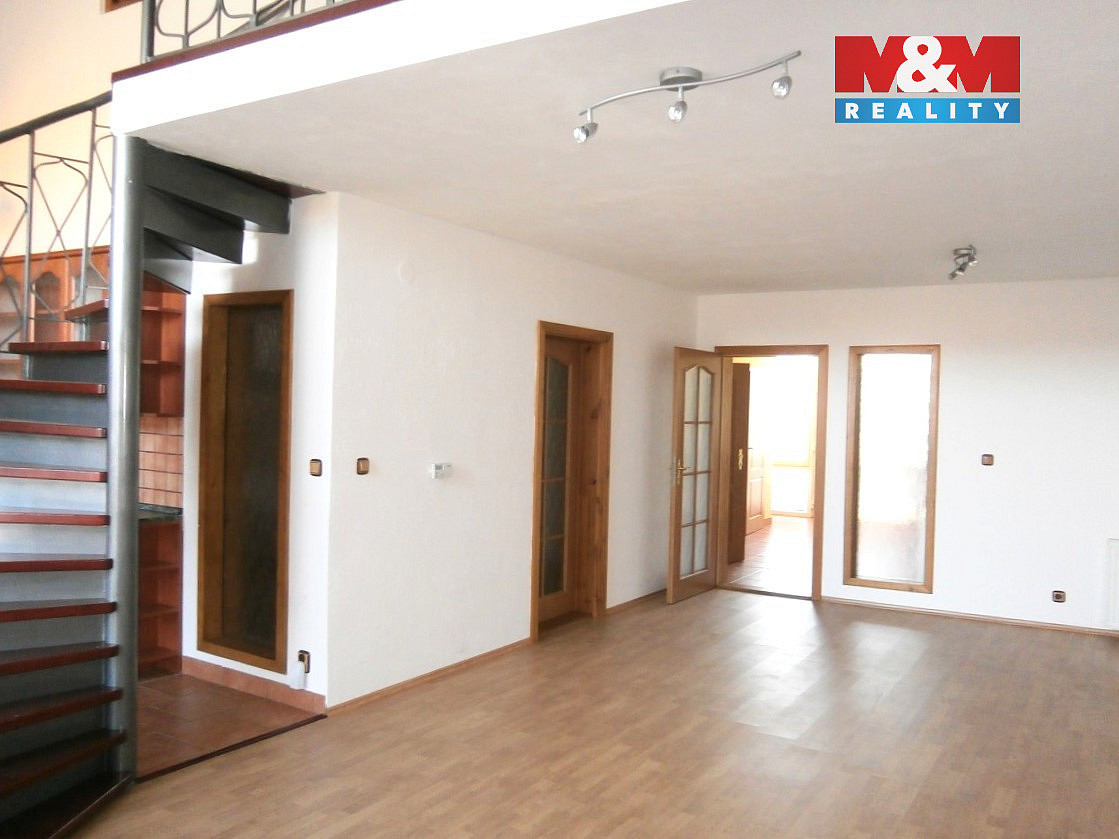 Prodej domu 218 m² s pozemkem 279 m² – fotografie 4