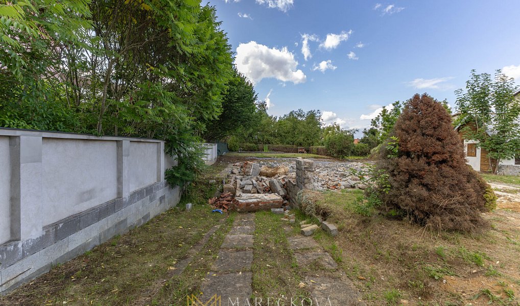 Prodej stavebního pozemku 1 251 m², Zlaté Hory – náhled fotky 24