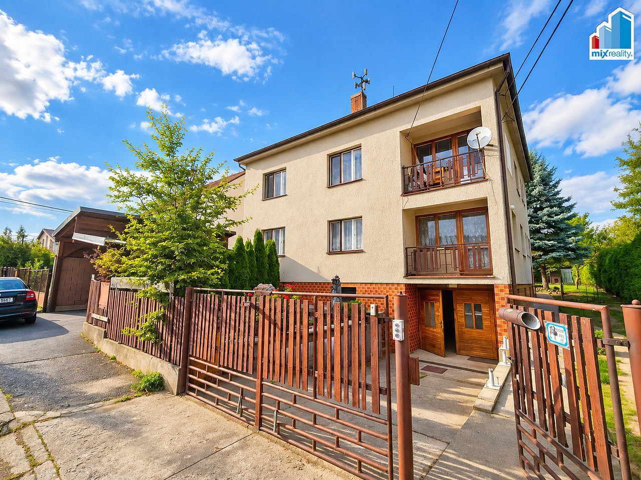 Pronájem bytu 3+1 861 m²