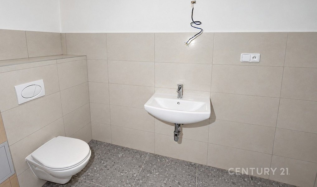 Pronájem obchodních prostor 70 m², Roudnice nad Labem – náhled fotky 4