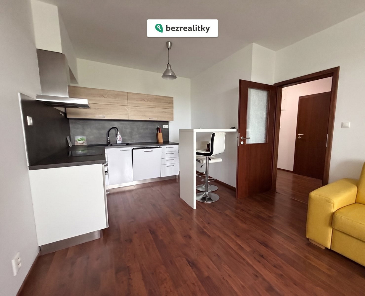 Prodej bytu 2+kk 48 m² – pohled 4