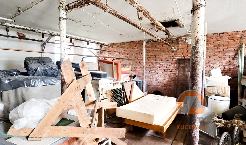 Prodej chaty/chalupy 140 m² s pozemkem 569 m², Pecka – náhled fotky 18