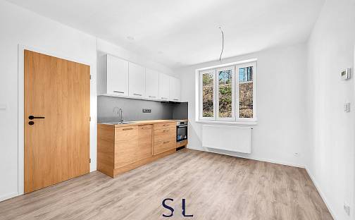 Pronájem bytu 2+kk 42 m², Opletalova, Jablonec nad Nisou