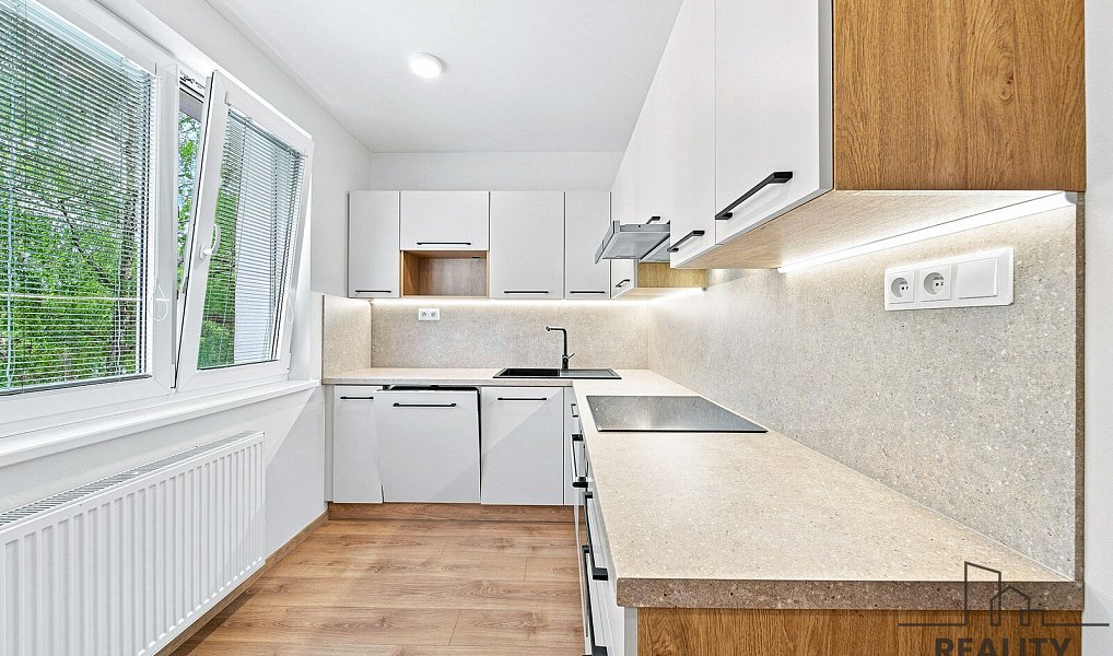 Prodej bytu 3+1 72 m², Hodonín – náhled fotky 4