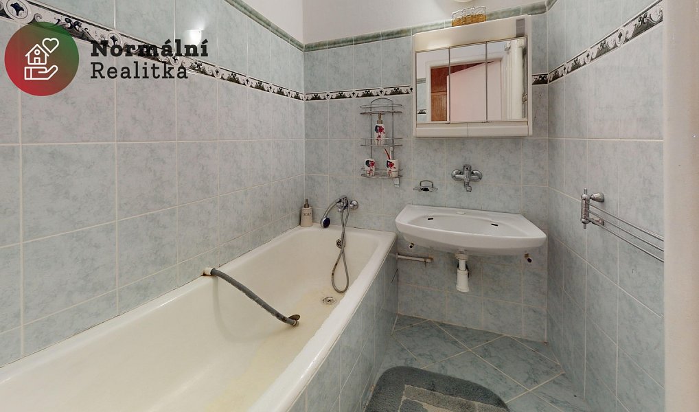 Prodej bytu 3+1 71 m², Teplice – náhled fotky 28