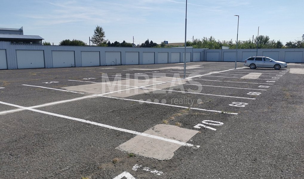 Milovice - pronájem parkovacího stání 15 m2, okr. Nymburk, Milovice – náhled fotky 6