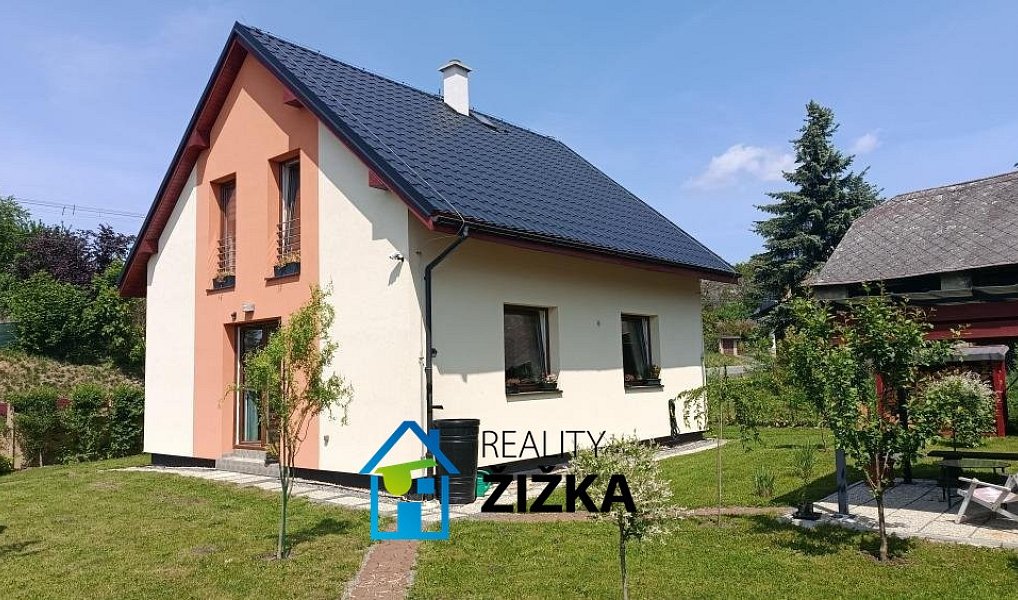 Prodej domu 106 m² s pozemkem 437 m², Sklené – náhled fotky 2