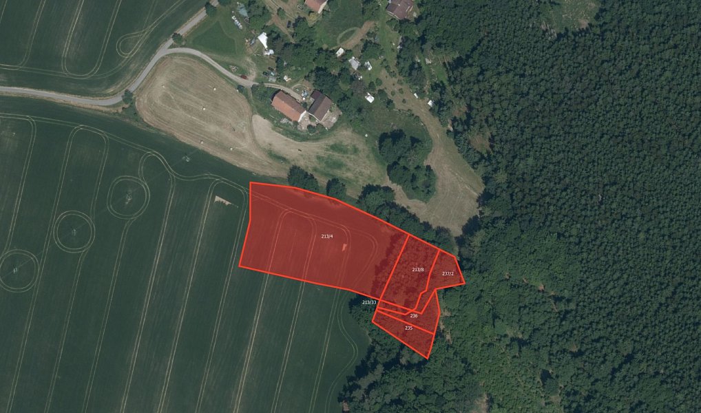 Prodej pozemku, 7748 m², Jinošice - Benešov, Bystřice