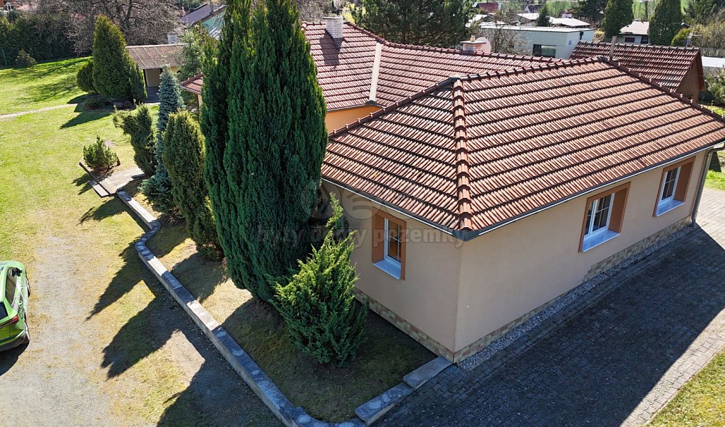 Prodej domu 120 m² s pozemkem 3 903 m², Mostkovice – náhled fotky 2