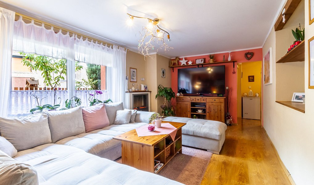 Prodej domu 225 m² s pozemkem 376 m², Kladno – náhled fotky 19