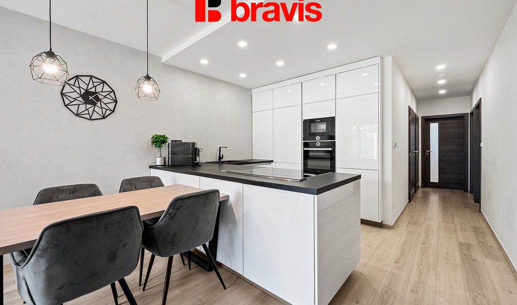 Prodej bytu 3+kk 80 m², Ivančice – náhled fotky 2