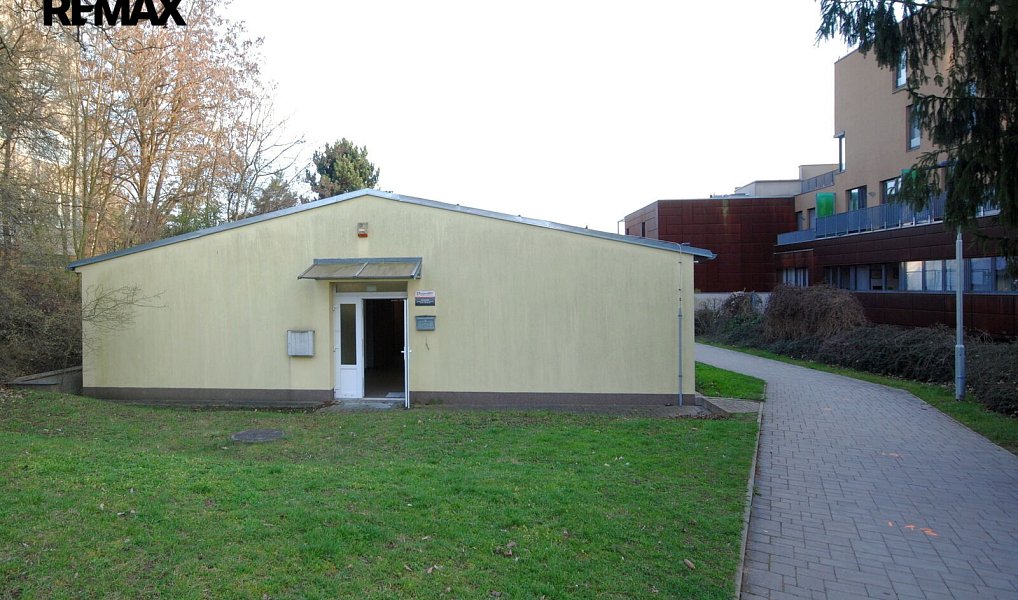 Prodej kanceláře 226 m², Praha – náhled fotky 21