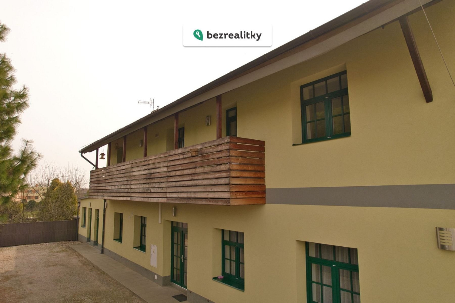 Prodej domu 232 m² s pozemkem 610 m² – pohled 4